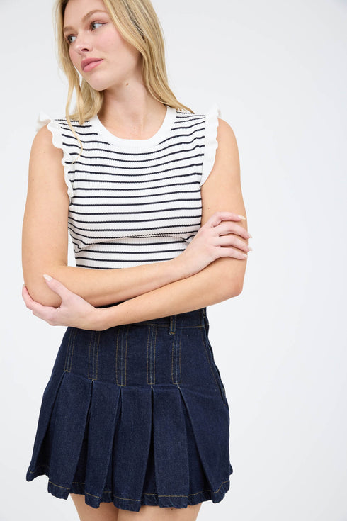 RUFFLE STRIPE TRIM TOP