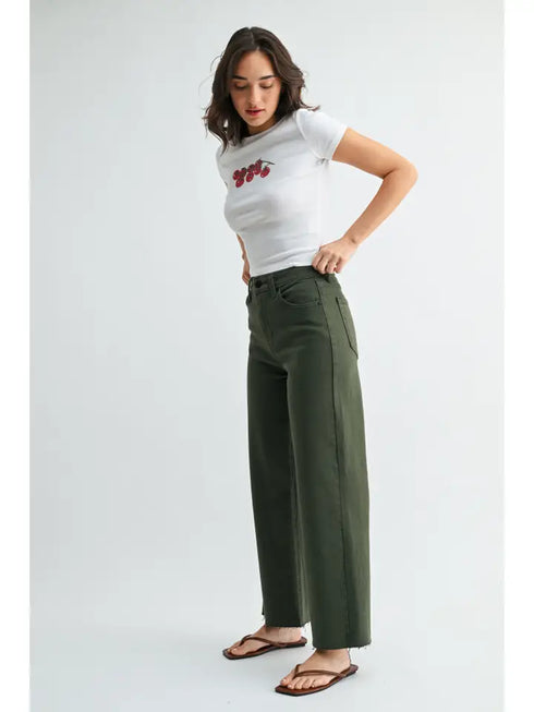 SCISSOR CUT WIDE LEG JEAN