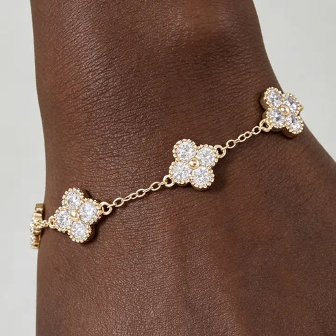 BEADED CLOVER BRACELET