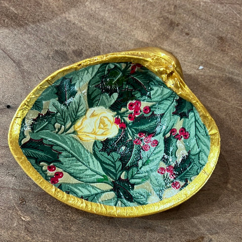 OYSTER & CLAM DECORATIVE SHELLS