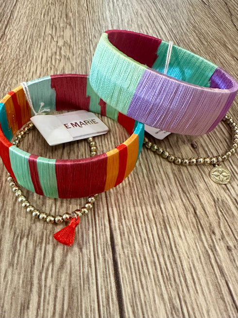 MULTI COLOR THREAD WIDE BANGLE BRACELET