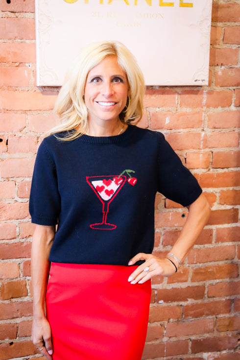 SHORT SLEEVE HEART COCKTAIL GRAPHIC SWEATER