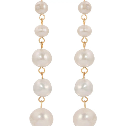 LUXE GRADUATING PEARL EARRINGS